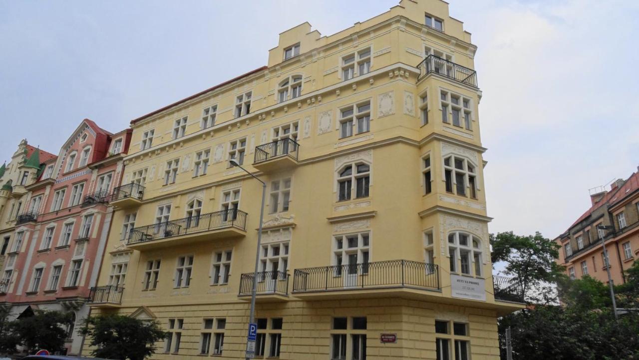 Tower28 Appartamento Praga