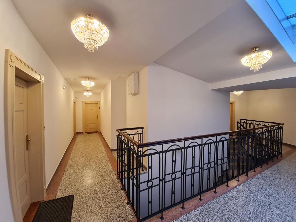 Tower28 Apartamento *